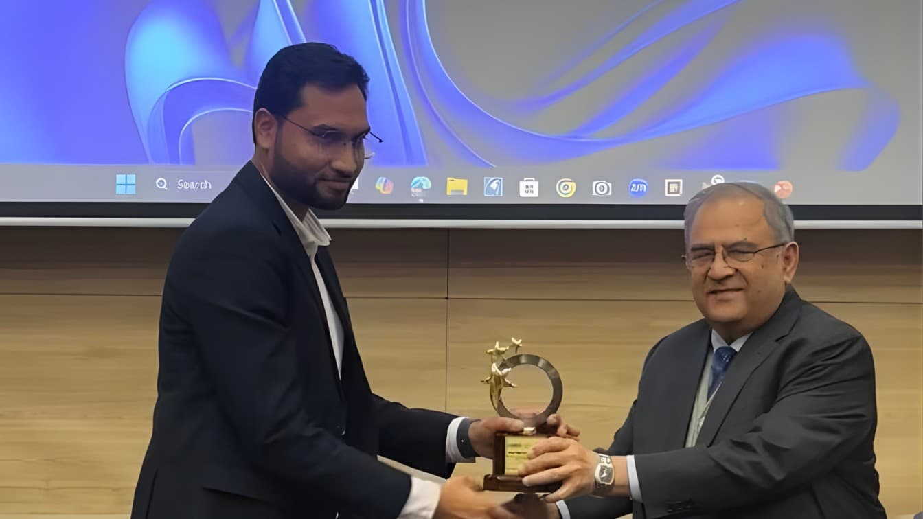 VenturEdu was felicitated as - The Best high growth startup 